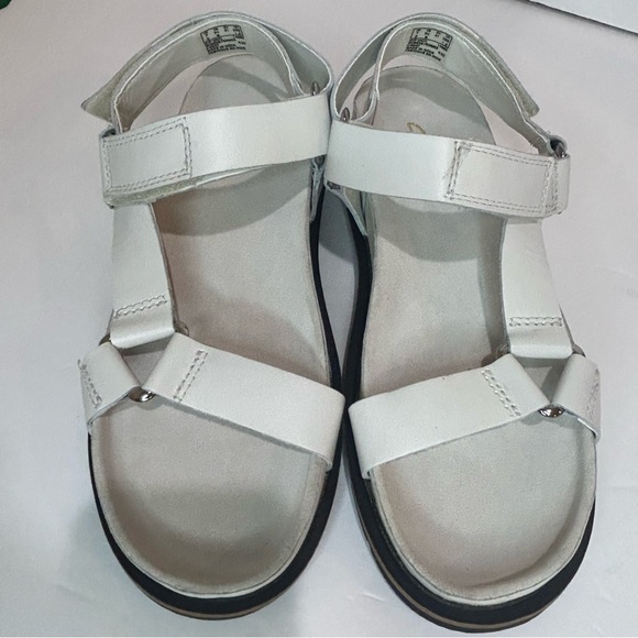 Clarks Shoes - Clarks Womens Orianna Sporty White Leather Sandal